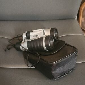 Vivitar Black and Silver Binoculars